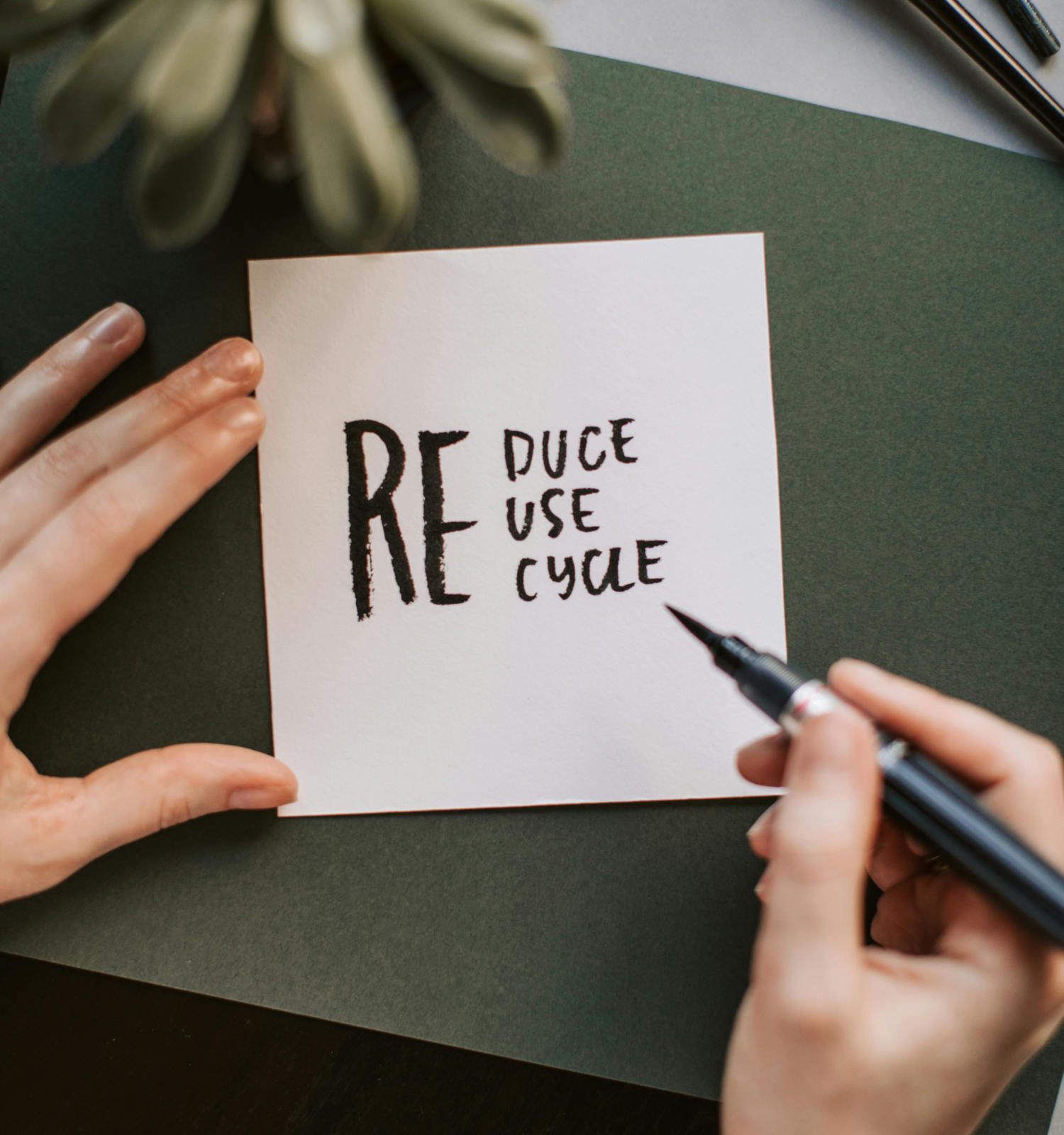 Ihr Personalberater für das Recruiting von Fach-  und Führungskräften in der PSA Branche